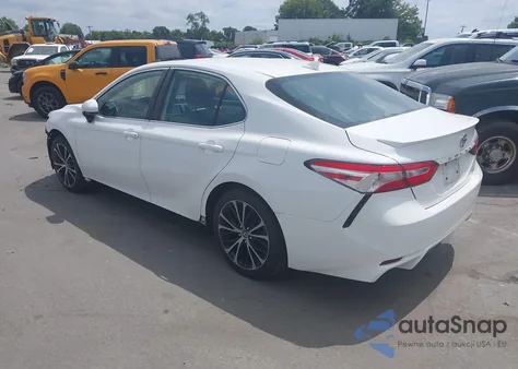 2020 Toyota Camry Se z USA, uszkodzony, nr VIN 4T1G11AK7LU306865